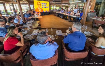Senador Rogério apresenta balanço de 2025 em encontro com jornalistas sergipanos