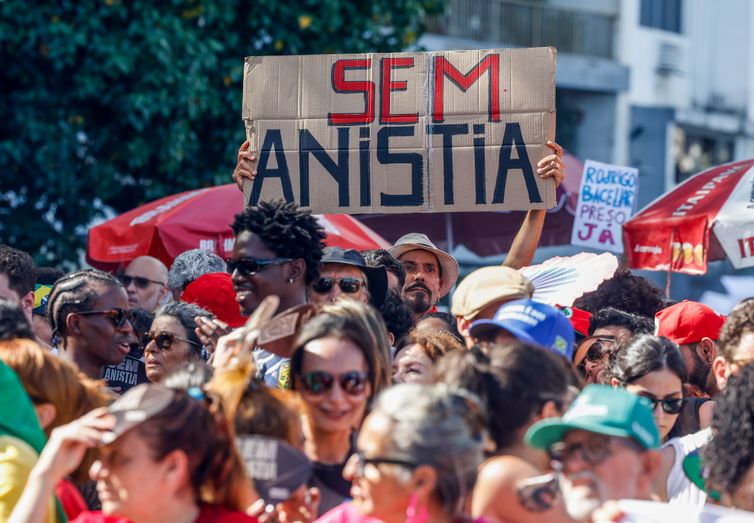 Sem anistia: povo foi às ruas contra PL da Dosimetria