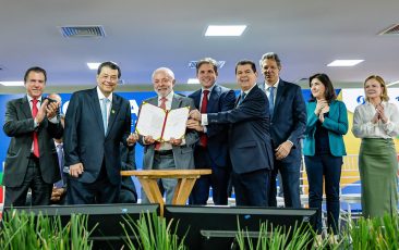 Lula lança plataforma digital e marca nova era tributária no Brasil