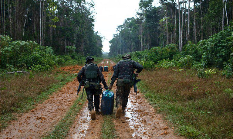 Governo Lula alcança 9 mil operações e garimpo ilegal tem queda de 98,77% na Terra Yanomami