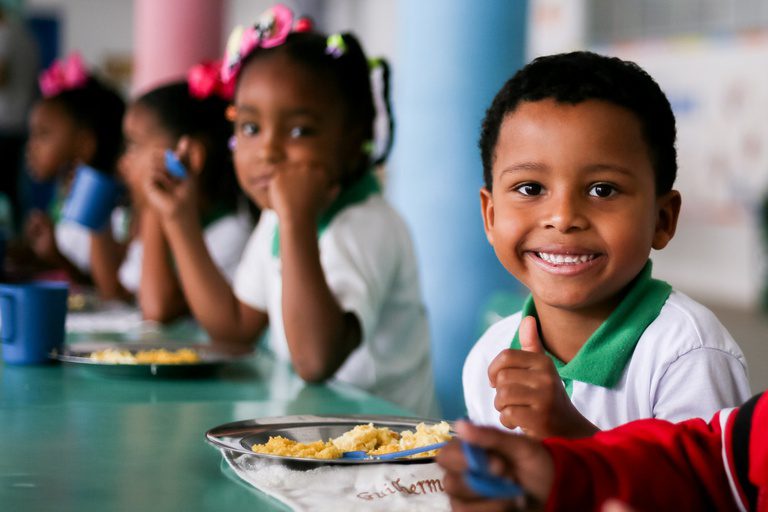 Fome infantil recua quase 30% no Brasil em um ano, mostram dados do MDS