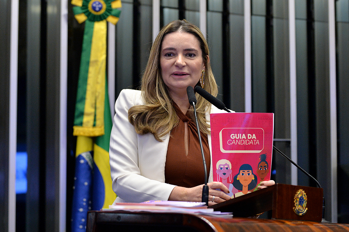 Augusta Brito lança “Guia da Candidata”, roteiro prático para mulheres que pretendem ingressar na política