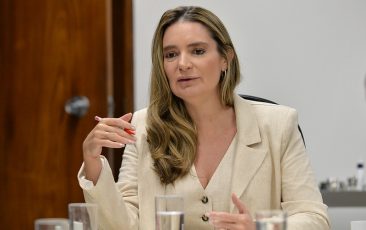 Senadores repudiam ações militares no Oriente Médio