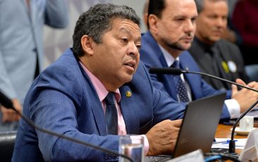 Seguro-Defeso: Beto Faro defende equilíbrio entre fiscalização e direitos dos pescadores