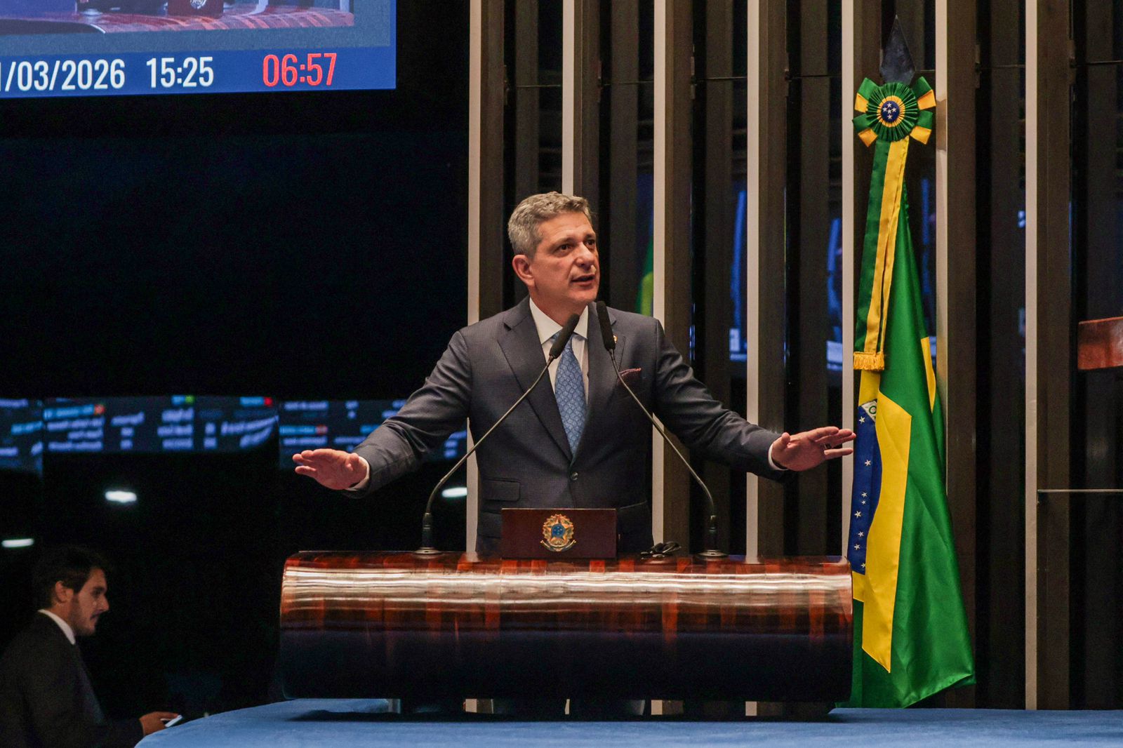 Rogério coloca direitos das mulheres no centro do debate ao defender redução da jornada 6×1