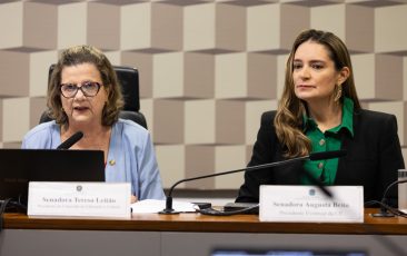 Comissão aprova texto de Teresa Leitão e Brasil terá novo Plano Nacional de Educação