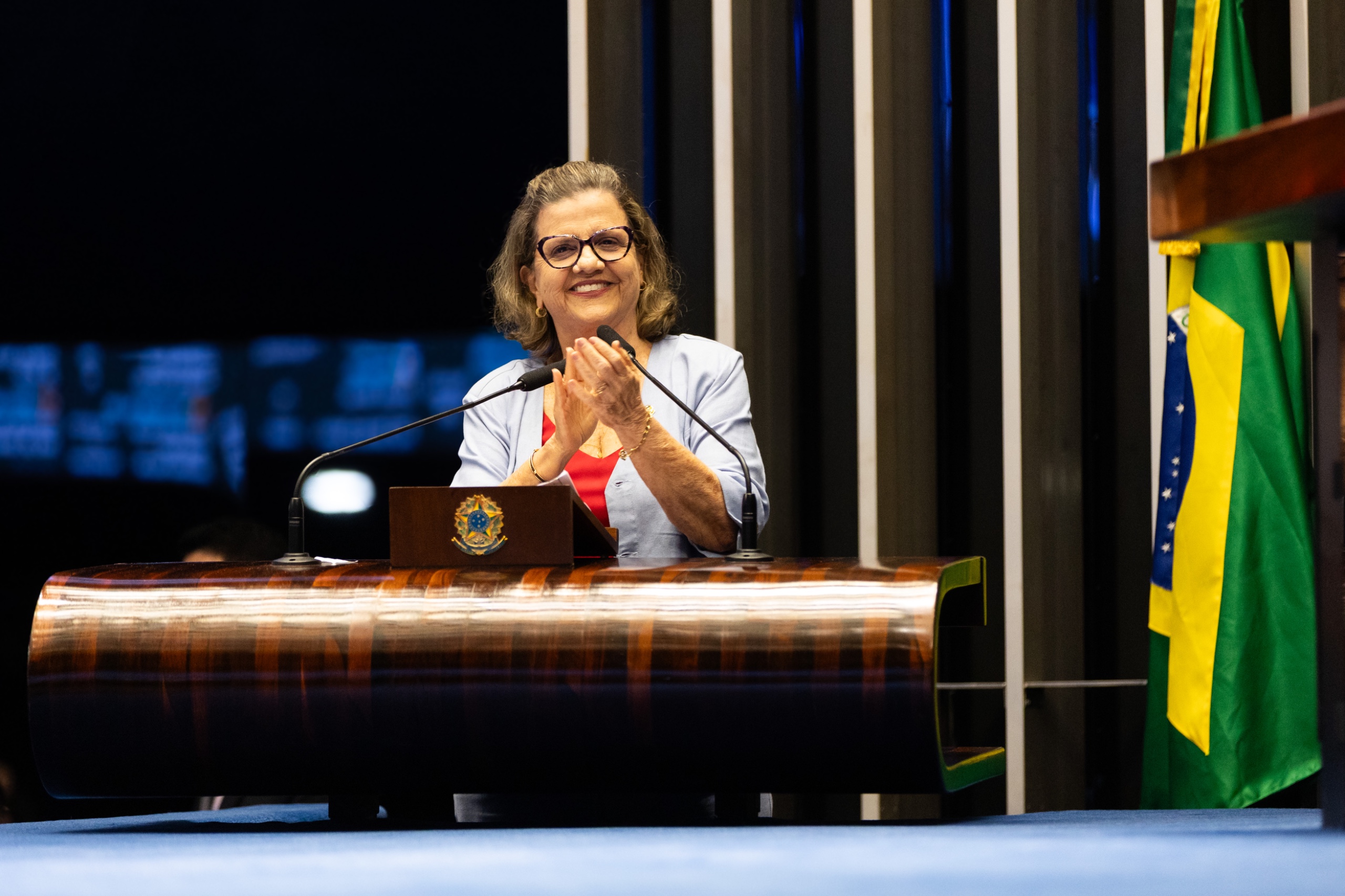 Plenário acolhe relatório de Teresa Leitão e aprova Plano Nacional de Educação