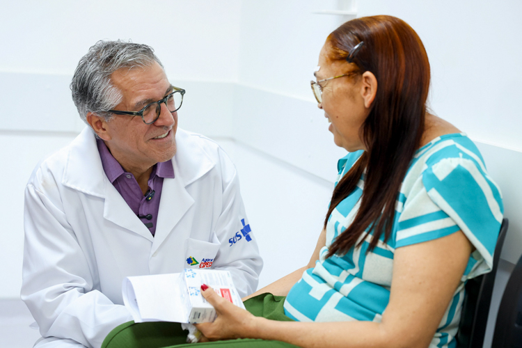 ‘SUS está cada vez mais ao lado das mulheres brasileiras’, diz Padilha