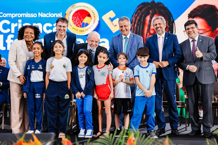 Brasil está perto de atingir meta de 80% das crianças alfabetizadas