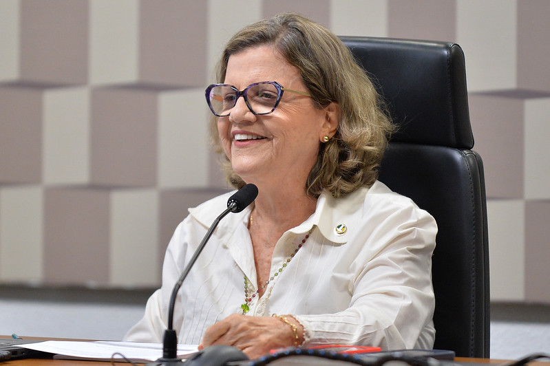 Teresa Leitão defende cultura da leitura e mais tempo livre para trabalhadores