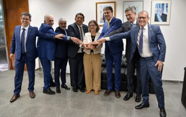 Teresa Leitão é nova líder do PT no Senado