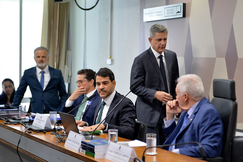 Senado rejeita Jorge Messias para ministro do Supremo