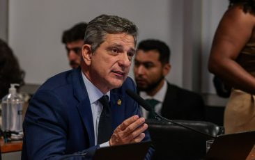Senador Rogério expõe falhas, omissões e contradições em relatório da CPI do Crime Organizado
