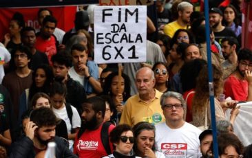 Senadores celebram avanço de propostas que acabam com a escala 6 por 1