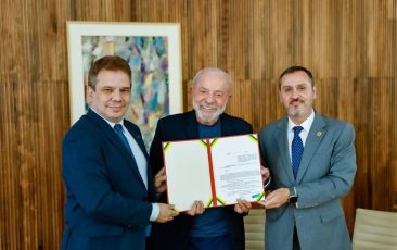 Presidente Lula anuncia contratação de 1 mil novos policiais federais