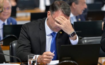 PT reforça defesa de CPI após revelações sobre Vorcaro e Flávio Bolsonaro
