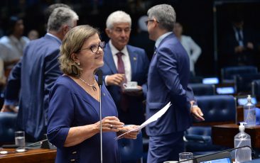 Criação do mês de conscientização sobre transtorno borderline volta à Câmara