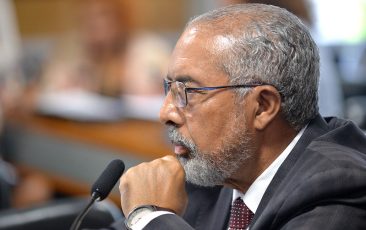 Comissão transforma em projeto regra para assegurar FGTS devido ao trabalhador