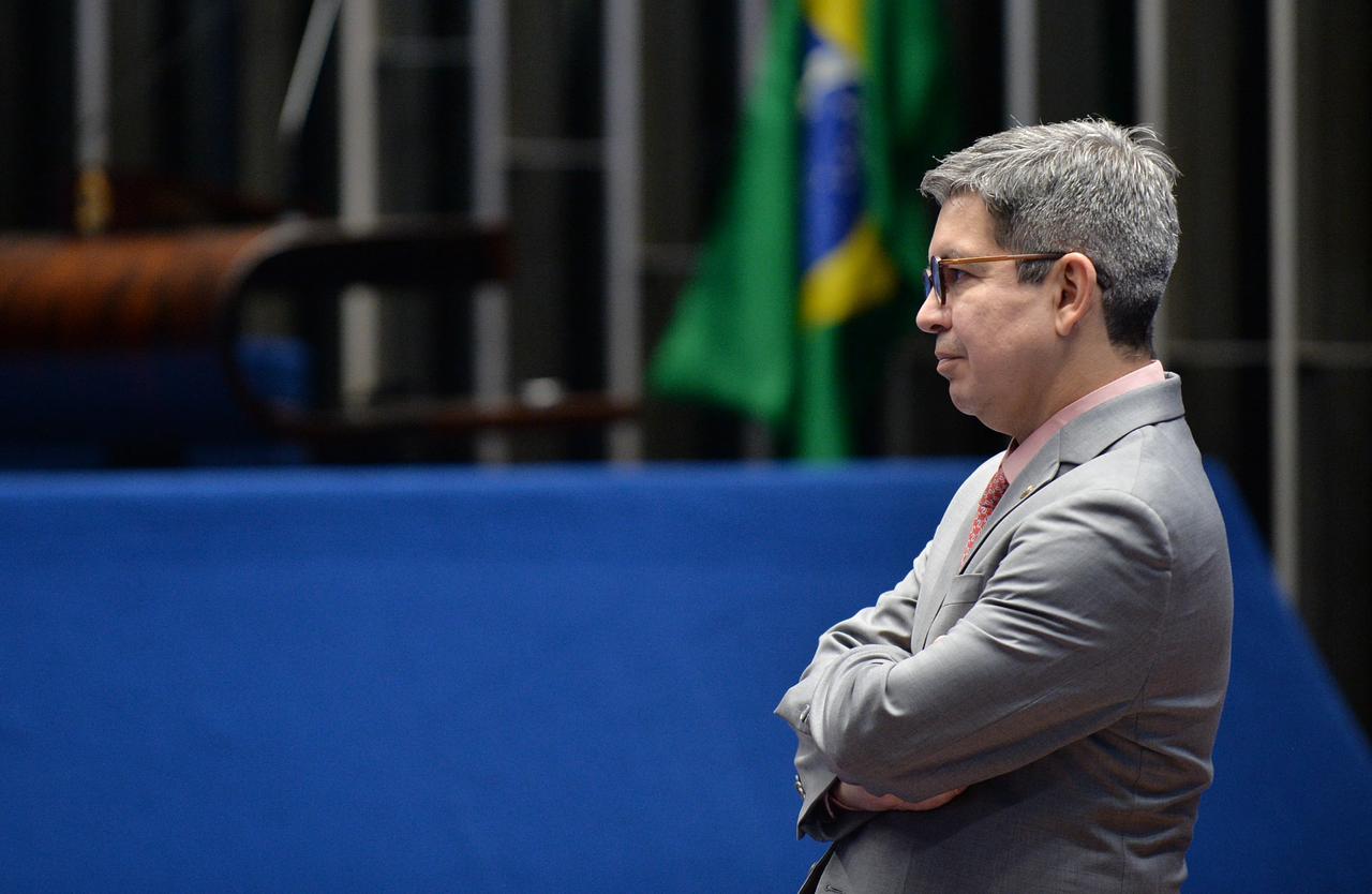 Senado aprova renovação automática da CNH para motorista sem multas