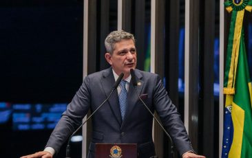 Rogério reforça pedido de CPI após novo escândalo envolvendo Daniel Vorcaro e Flávio Bolsonaro
