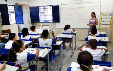 Aprovado novo piso salarial para os professores a educação básica