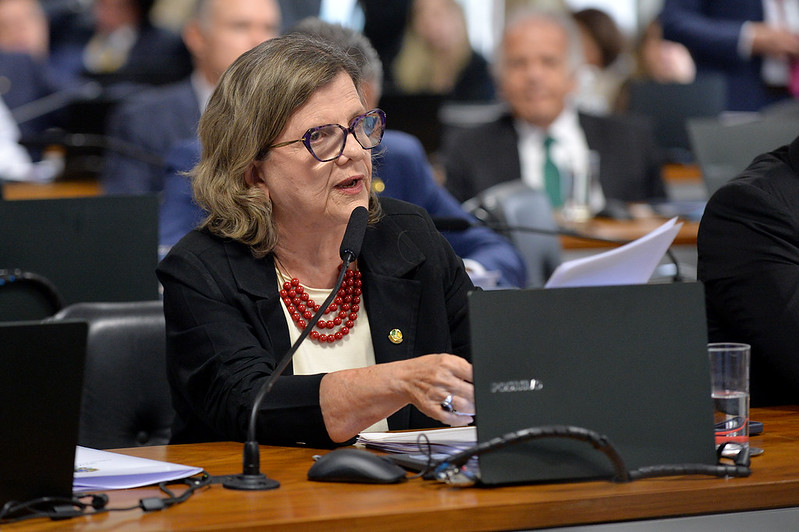 Políticas de estímulo fazem desemprego desabar para 5,8% no governo Lula