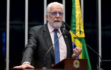 Wagner contesta acusações, comprova que não atuou em favor do Master e pede anulação de busca e apreensão
