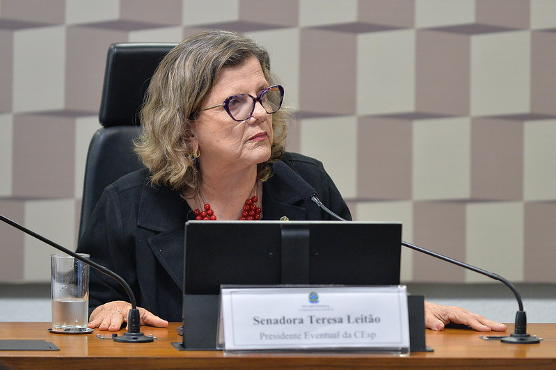 Aprovada em comissão inclusão de educação financeira como tema transversal na LDB
