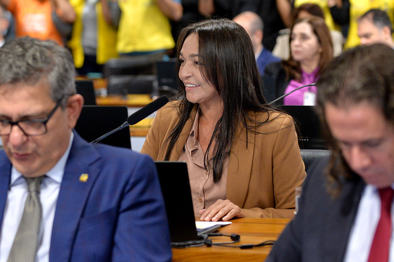 Aprovado relatório de Eliziane que torna hediondos os crimes sexuais contra vulneráveis