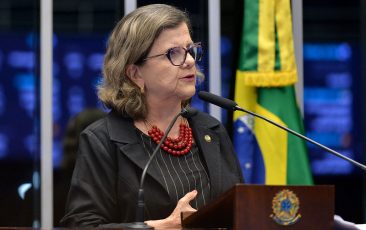 Bolsonaristas tenta esvaziar o fim da escala 6×1; bancada do PT defende mobilização e urgência no Senado
