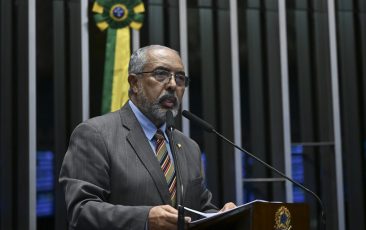 Debate sobre fim da escala 6×1 será realizado em julho no Senado