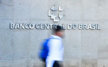 Banco Central eleva projeção de crescimento para 2026 e bancada do PT destaca ações do governo