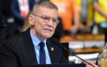 Avança projeto de Contarato que obriga aplicativos de relacionamento a alertar sobre ISTs