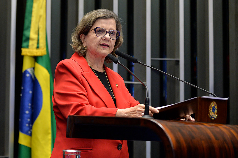 Teresa Leitão defende papel estratégico das empresas públicas