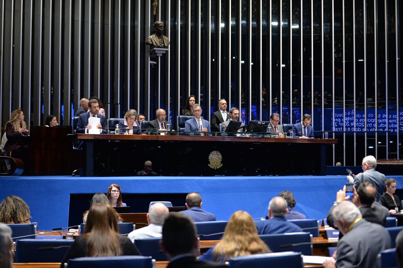 Impacto do fim da escala 6×1 será absorvido, destacam senadores e ministros
