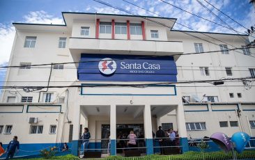 Lula sanciona lei que prorroga até 2030 uso do FGTS para crédito a Santas Casas e hospitais filantrópicos