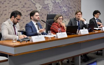 Especialistas destacam necessidade de regulamentação de data centers com atenção aos impactos ambientais
