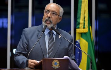 Paim vê fim da escala 6×1 como novo avanço histórico nas relações de trabalho
