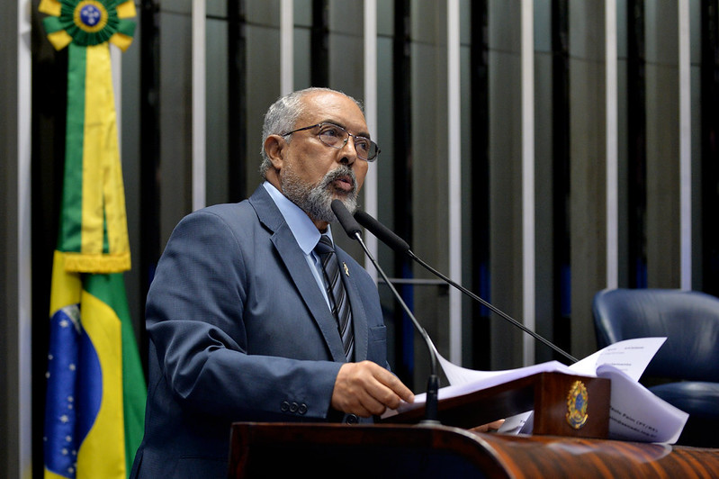 Paim defende mais auditores para proteger direitos dos trabalhadores