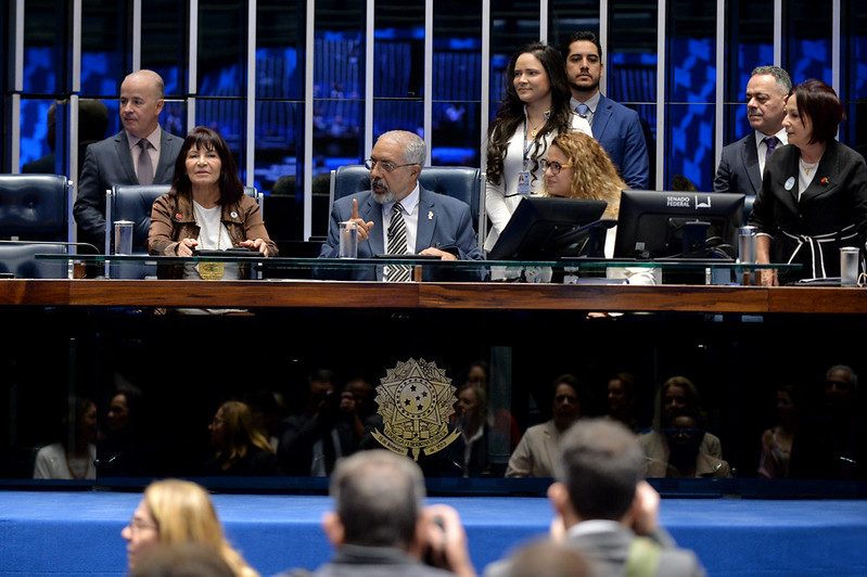 Senado comemora os 100 anos da Associação Brasileira de Enfermagem