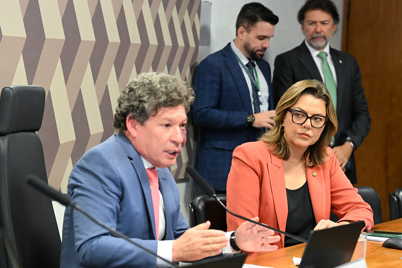 Extinção legal da taxa das blusinhas fica cada vez mais próxima