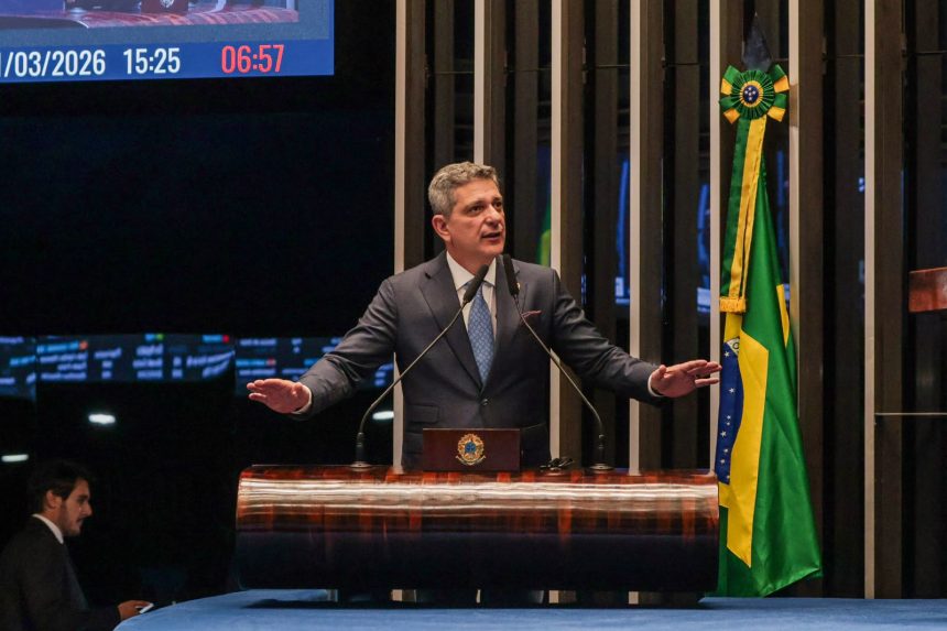 Rogério Carvalho apresenta relatório favorável à PEC da Segurança Pública sem alterações