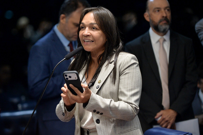 Governo Lula intensifica combate a crimes cibernéticos e Eliziane pede rigor total contra os envolvidos