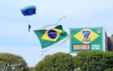 Senadores defendem soberania nacional e direitos do povo no Dia da Independência