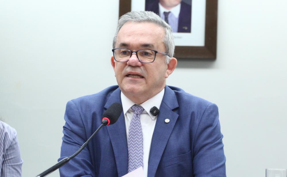 Saúde, educação e agricultura familiar são as bandeiras de Vander Loubet