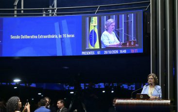 Senadores do PT celebram vitória de Lula no Plenário e repudiam postura antidemocrática de candidato derrotado