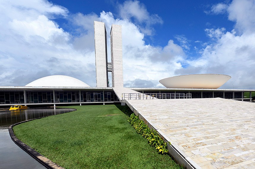 PT amplia renovação e chega à próxima legislatura com dez nomes no Senado