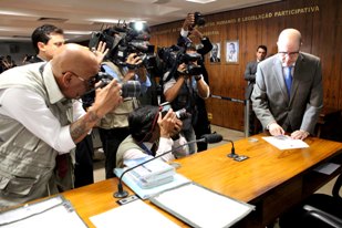 demostenes_conselho_interna