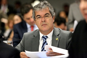 pinheiro_2205c