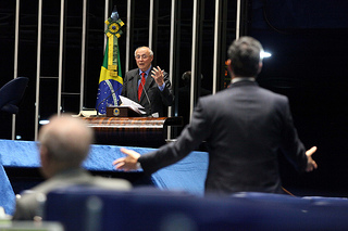suplicy_interna_0193a53e6a_z
